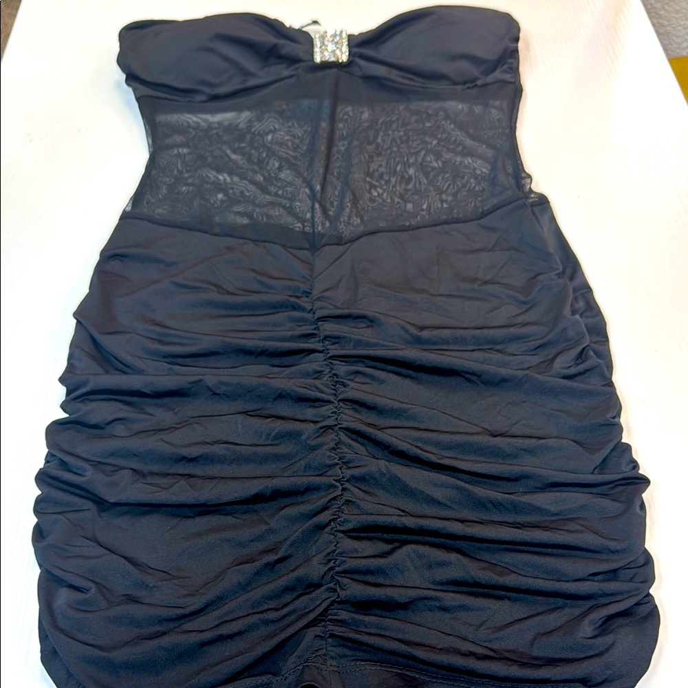 Elegant Black Strapless Dress